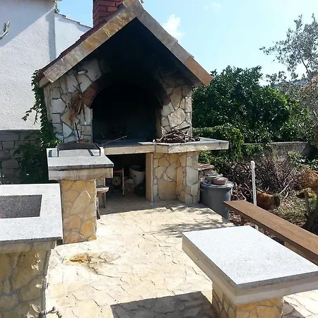 Apartment Branka Vinisce